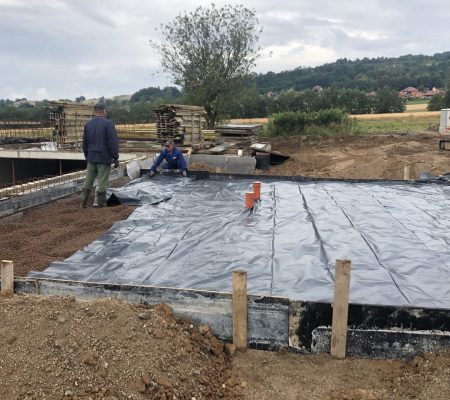 5899918187523328203 (1)